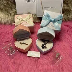The Kiss Disney Couples Jewelry Gift set
